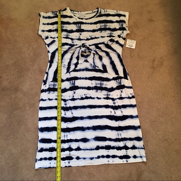 Liz Claiborne Striped Twist Front Dress - Picture 4 of 13